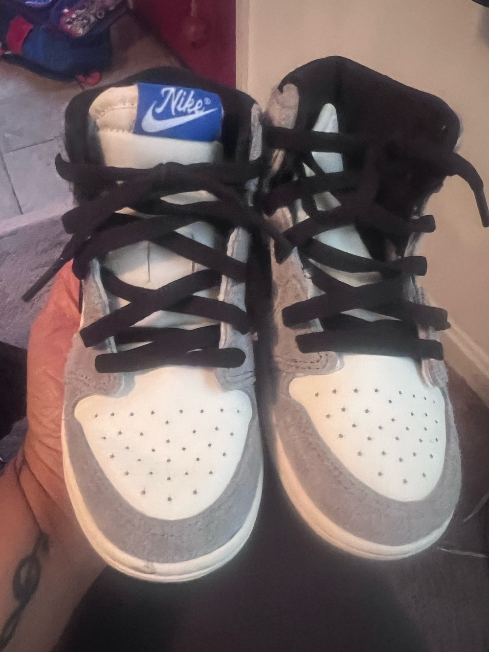 Jordan 1s Mid high